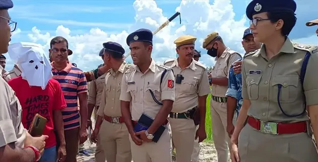 ক্যানিং হত্যাকাণ্ডে মূল অভিযুক্তকে নিয়ে ঘটনার পুনর্নির্মাণ তদন্তকারীদের