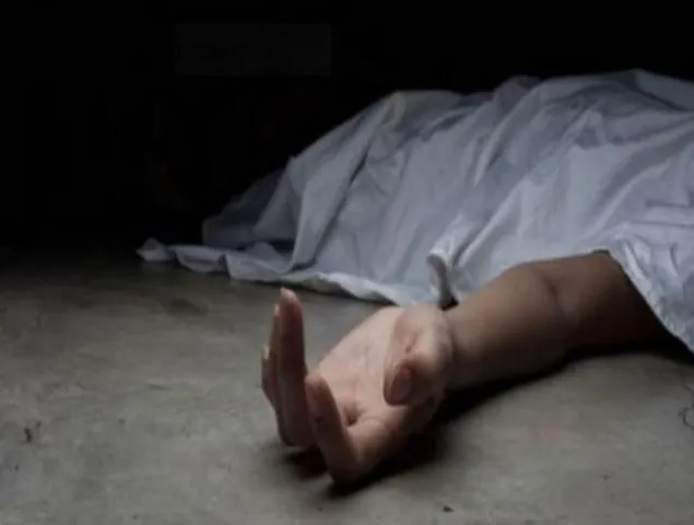 গলায় ফাঁস দিয়ে আত্মহত্যা করেছেন মুম্বই পুলিশের এক সহকারী ইন্সপেক্টর