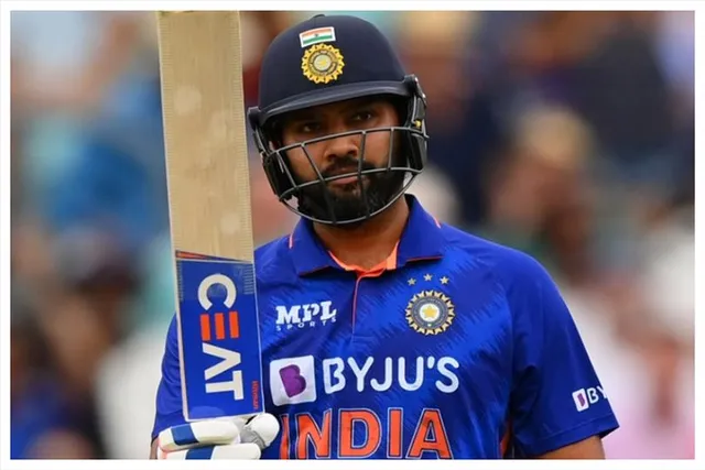 তিলকরত্নে দিলশানের রেকর্ড ছুঁলেন রোহিত শর্মা