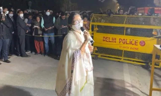 বিএসএফের ক্ষমতাবৃদ্ধির সিদ্ধান্ত প্রত্যাহার করুক কেন্দ্র