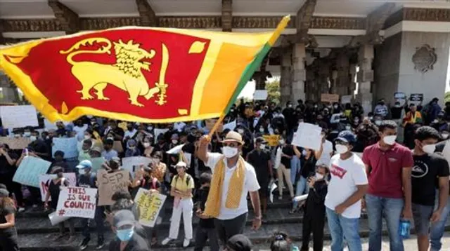 শ্রীলঙ্কা দুষছে প্রধানমন্ত্রীকে