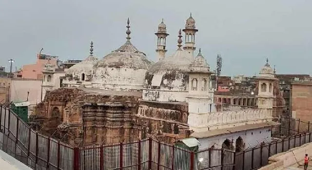 জ্ঞানবাপী মামলা: সোমবার থেকে আবার শুনানি শুরু বারাণসী জেলা আদালতে