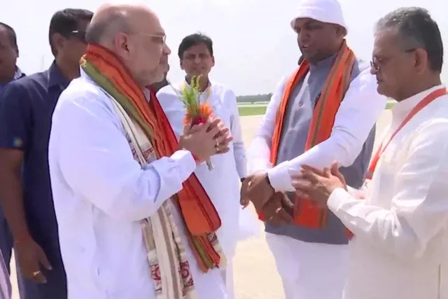 পূর্ণিয়া পৌঁছালেন অমিত শাহ