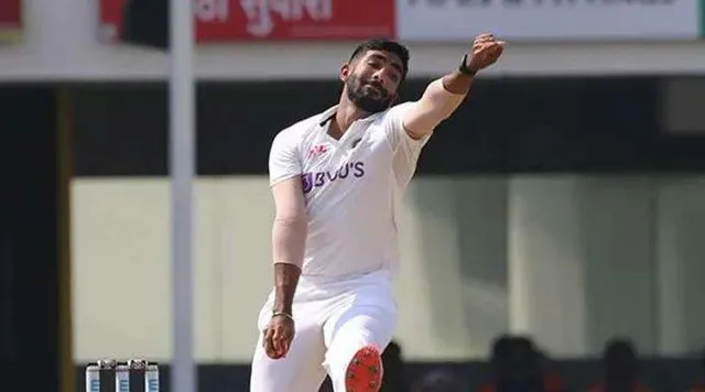 চায়ের বিরতির পর মূল্যবান উইকেট তুলে নিলেন বুমরাহ