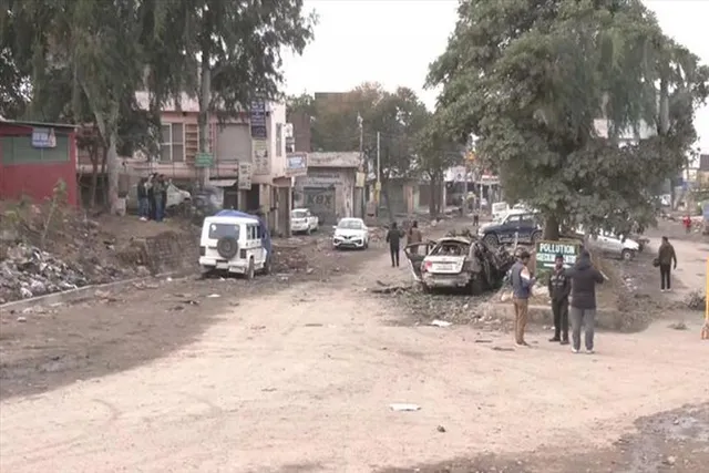 Jammu: জোড়া বিস্ফোরণের পর থমথমে পরিবেশ জম্মুতে