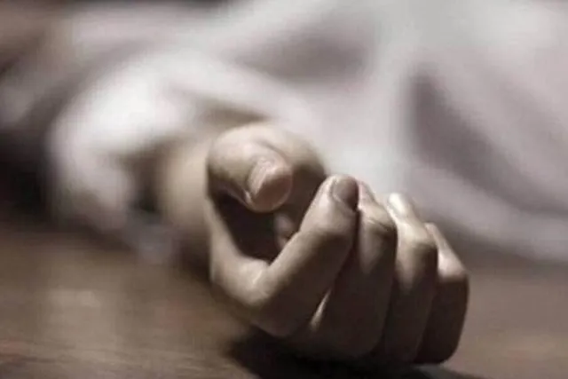 সপ্তমীর দুপুরে মর্মান্তিক মৃত্যু