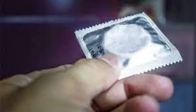 আল্ট্রা থিন কনডমে এত অবসেসড কেন পুরুষরা ?