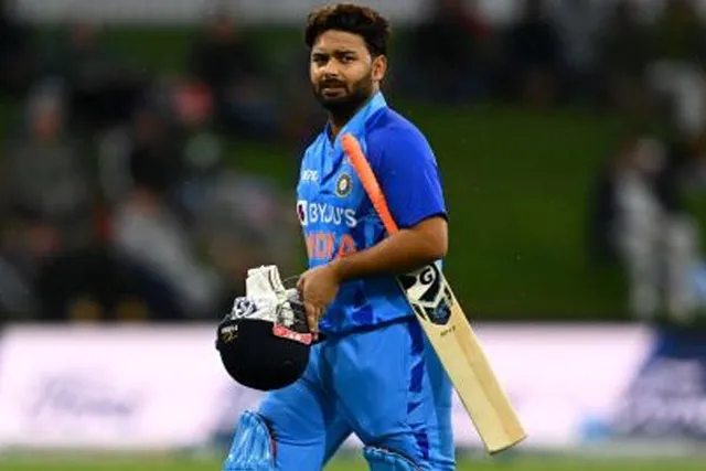 ঋষভ পন্তের পরিবর্তে দিল্লি ক্যাপিটালসের অধিনায়কত্ব কে করবেন?