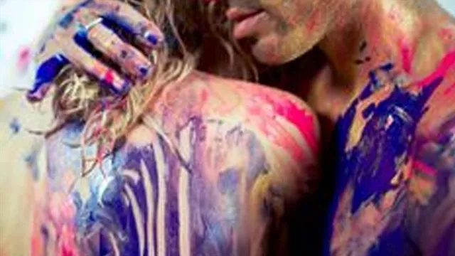 নানা রঙে রঙিন হয়ে উঠুন