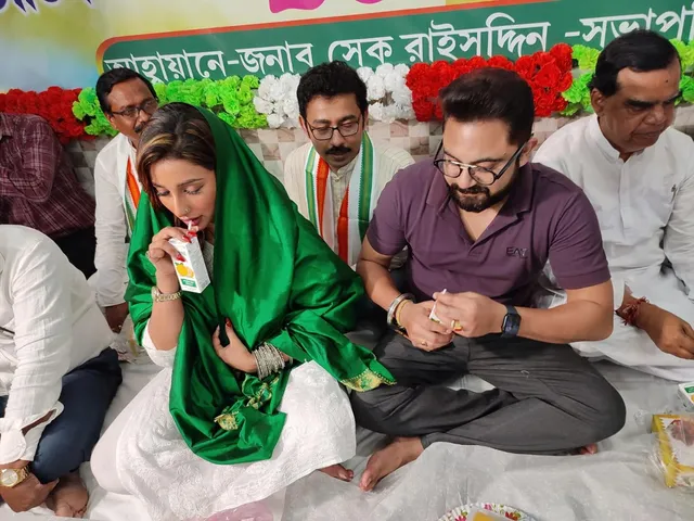 রমজানের ইফতার সভায় তৃণমূলের বিশিষ্ট জনেরা