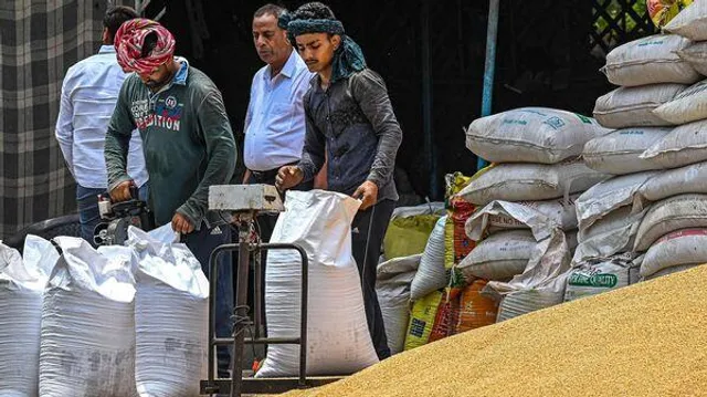 গমের রফতানিতে কিছুটা ছাড় দিল কেন্দ্র