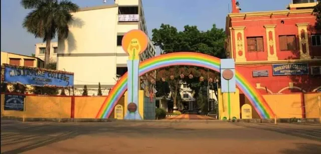 জেলা স্তরের কুইজে চ্যাম্পিয়ান বিদ্যাসাগর বিদ্যাপীঠ বালিকা বিদ্যালয়!