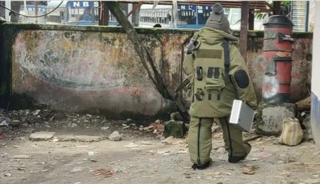 পরিত্যক্ত ব্যাগকে ঘিরে বোমাতঙ্ক শিলিগুড়িতে