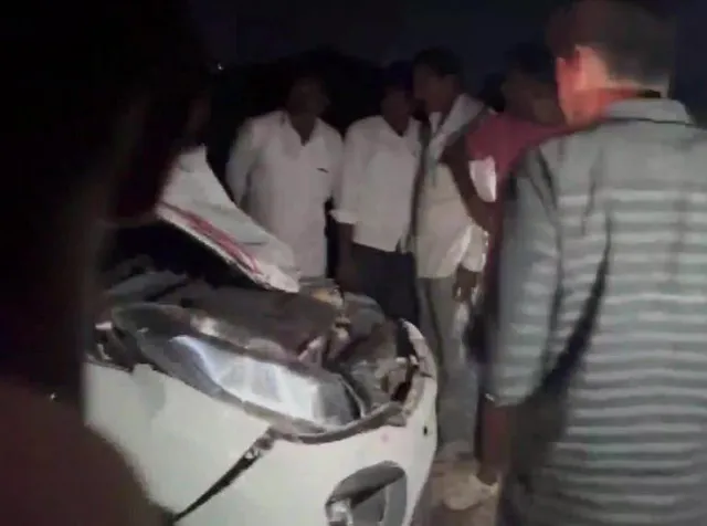 মহারাষ্ট্রের সোলাপুর জেলায় ভয়াবহ দুর্ঘটনা, নিহত ৭