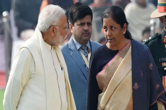 প্রধানমন্ত্রীর সাহসিকতাকে কুর্নিশ জানালেন সীতারমন