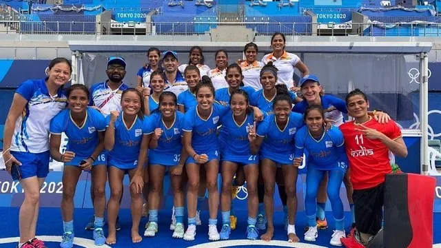 সেমিফাইনালে নামলেন রানিরা