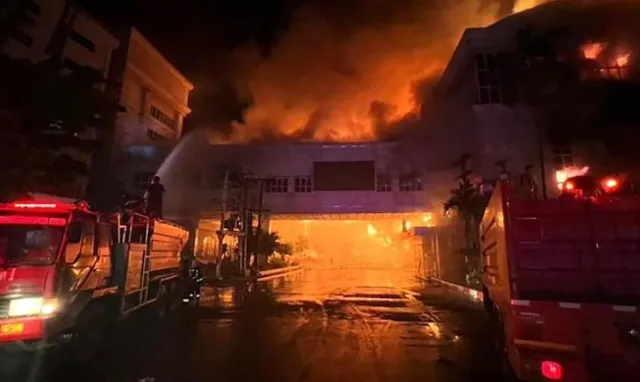 কম্বোডিয়ায় ক্যাসিনোতে আগুন, নিহতের সংখ্যা বেড়ে ১৯