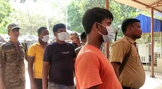 ঝাড়গ্রামে মাওবাদী পোষ্টার কান্ডে গ্রেপ্তার হোমগার্ড সহ দুই এসপিও