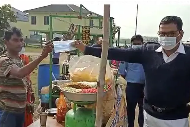 ওমিক্রন মোকাবিলায় পিকনিক স্পটে চলছে পুলিশি নজরদারি