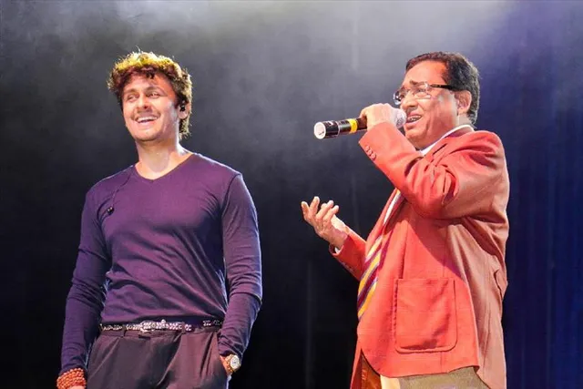 খোয়া গেল ৭২ লক্ষ! টাকা মাথায় হাত গায়কের