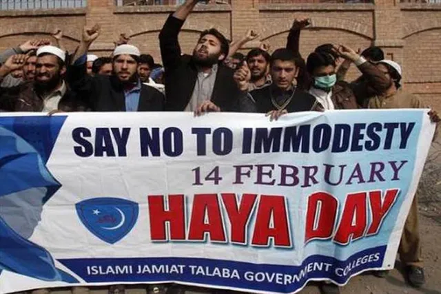 ভালোবাসার দিবসে পাকিস্তানে জারি হলো সার্কুলার