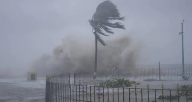 আবহাওয়ার আপডেট: সপ্তাহান্তে দেশের বিভিন্ন জায়গায় ভারী বৃষ্টিপাতের সম্ভাবনা