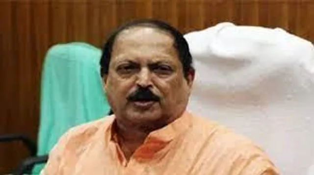 হৃদপিণ্ডে বসল দুটি স্টেন্ট, কেমন আছেন সু্‌ব্রত মুখোপাধ্যায়?