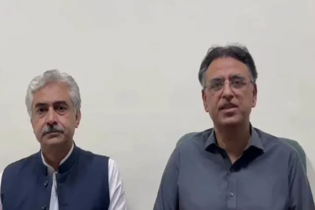 শেহবাজ শরীফের দিকে আঙুল তুলল পিটিআই