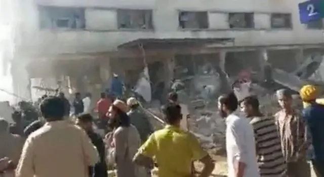 ভয়াবহ বিস্ফোরণ পাকিস্তানে, মৃত ১০