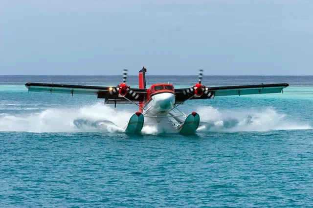 পর্যটক টানতে বিশেষ উদ্যোগ সরকারের, শুরু হচ্ছে সি প্লেন পরিষেবা