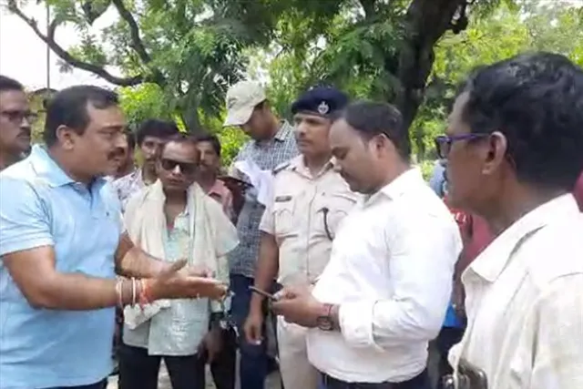 রেলের পদক্ষেপে উত্তেজনা ছড়ালো এলাকায়