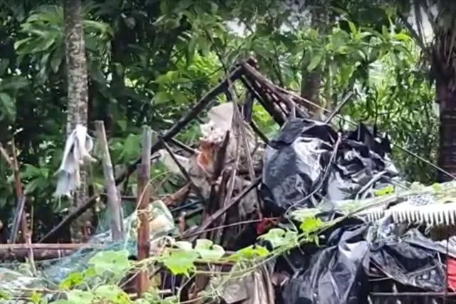 তৃণমূল কর্মীর বাড়িতে বোমা বিস্ফোরণ