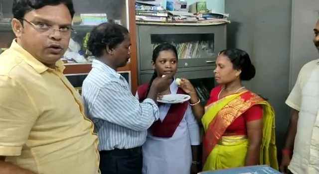 সাঁওতালি মাধ্যমে উচ্চমাধ্যমিকে প্রথম সিলি টুডু