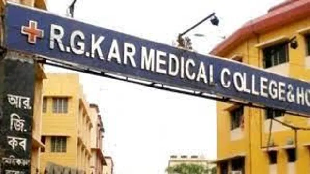 আরজি করে অচলাবস্থা কাটাতে হাইকোর্টের হস্তক্ষেপ