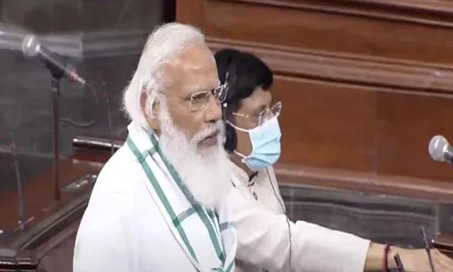 মন্ত্রীদের পরিচয়পর্বে বাধা, বিরোধীদের কড়া আক্রমণ প্রধানমন্ত্রীর