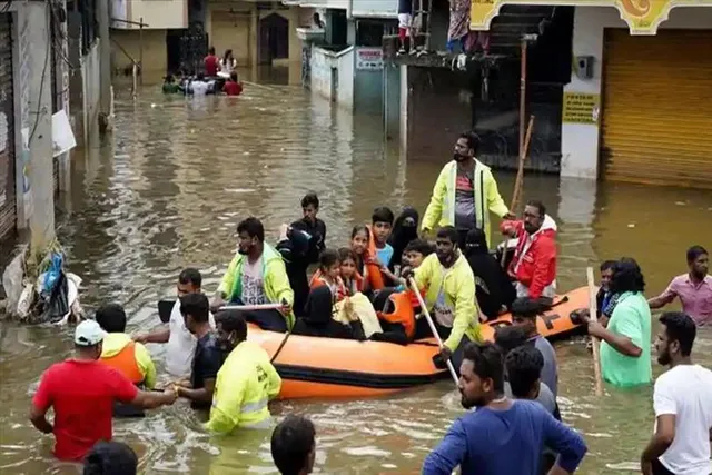 রাজ্যের বন্যাকে জাতীয় দুর্যোগ হিসাবে ঘোষণা করার আর্জি প্রধানমন্ত্রীকে