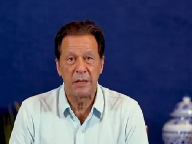 ইমরান খানের অন্তর্বর্তীকালীন জামিনের মেয়াদ বাড়িয়েছে আদালত