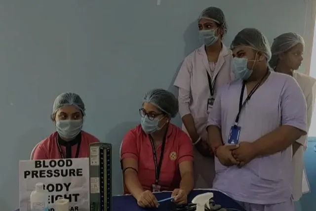 সারেঙ্গা থানায় স্বাস্থ্য শিবিরের আয়োজন