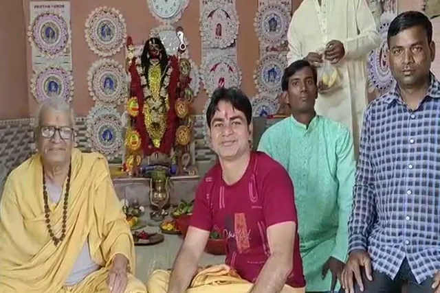 সংখ্যালঘুদের উদ্যোগে কালীপুজোর আয়োজন