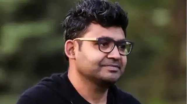 চাকরি হারিয়েও ‘মালামাল’ পরাগ