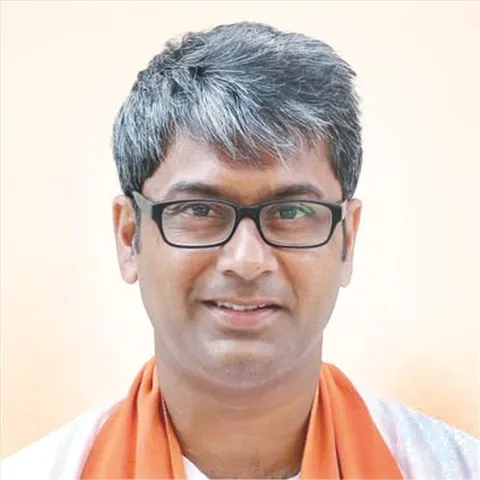 বিজেপি নেতা কল্যাণ চৌবের গাড়ি ভাঙচুর