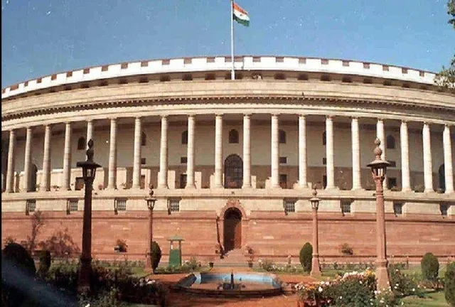 লোকসভায় মুলতুবি প্রস্তাব কংগ্রেসের