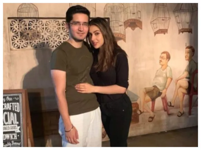 তবে কি কোনো সম্পর্কে জড়িয়েছেন সারা- জেহান?