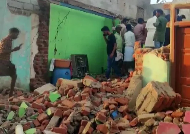 সিলিন্ডার বিস্ফোরণে ধসে পড়ল বাড়ি, নিহত ৪, আহত ২