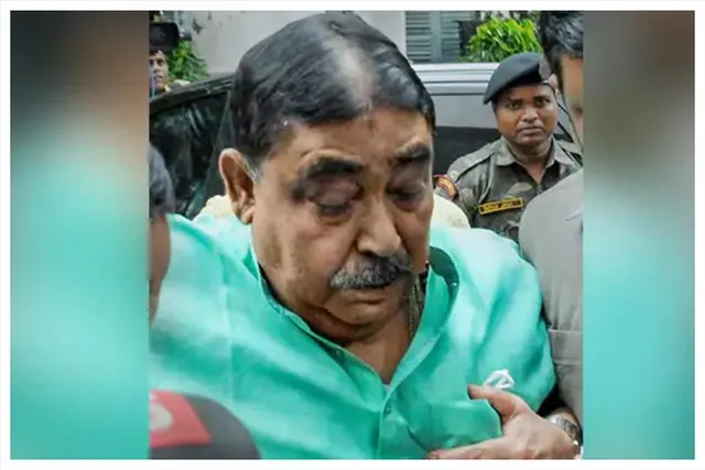 ফিসচুলা ফেটে গিয়েছে... খুব ব্যথাঃ অনুব্রত