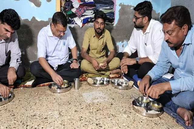 কেজরিওয়ালের সঙ্গে দেখা করার জন্য অর্থ দেওয়া হয়েছিল অটো চালককে, দাবি বিজেপি নেতার