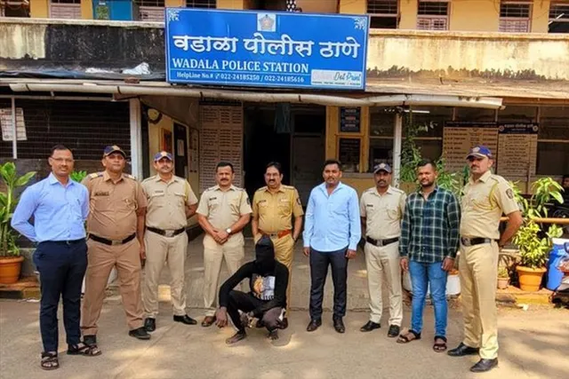 ৮৫ লাখ টাকা মূল্যের মাদক সহ পাচারকারী গ্রেফতার