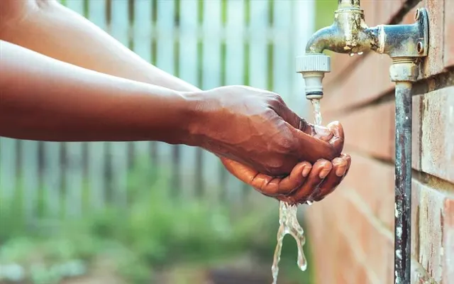 গরমে জলকষ্ট মেটাতে টালা জলাধারে পৌঁছবে বাড়তি ২০ মিলিয়ন গ্যালন জল