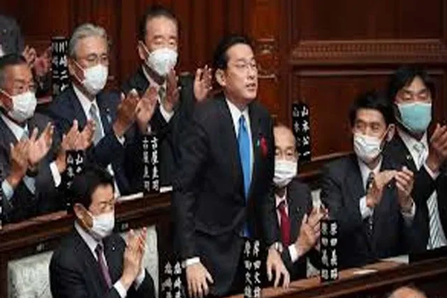 চিনা ক্ষেপনাস্ত্রকে গুরুতর সমস্যা বলে দাবি করলেন জাপানের প্রধানমন্ত্রী