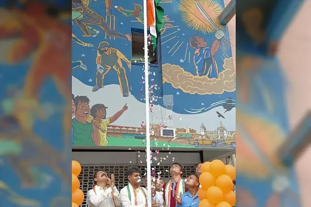 স্বাধীনতা দিবসের দিন কী করলেন সৌরভ? দেখে নিন